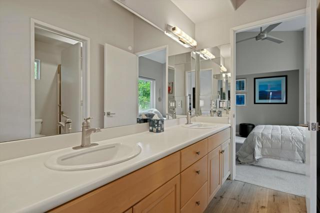 73112 Bel Air, Palm Desert CA: https://media.crmls.org/mediaz/5baf26c5-5f74-4b9e-8302-1372a807c042.jpg