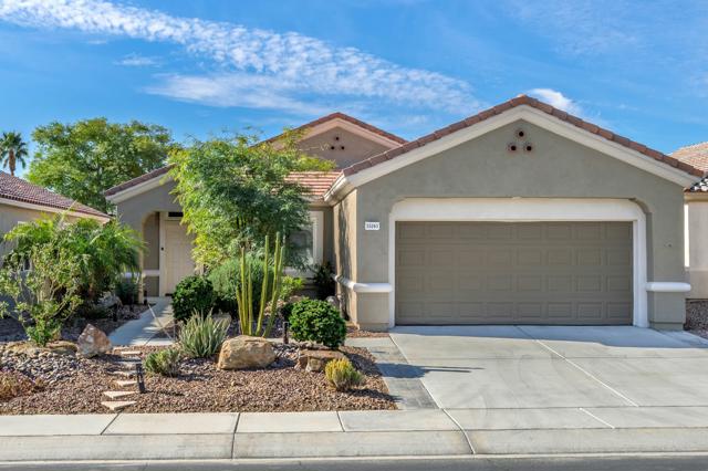35093 Staccato Street, Palm Desert CA: https://media.crmls.org/mediaz/5baf62e0-9958-4797-9eea-c9345cb0607a.jpg
