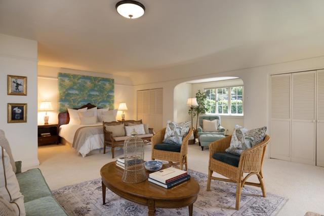 110 Pine Way, Carmel CA: https://media.crmls.org/mediaz/5baf6ed7-daa6-4fc3-88c2-d795dbeaf4e0.jpg