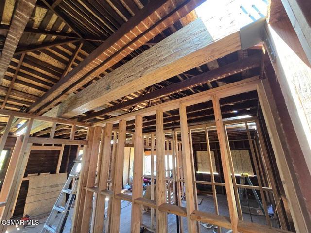 1242 N Virgil Avenue, Los Angeles CA: https://media.crmls.org/mediaz/5baf8f6e-522e-4f58-a5b2-b7c938682144.jpg