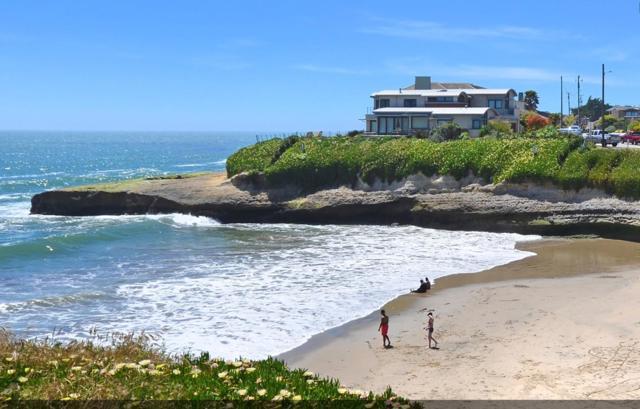 2435 Felt Street, Santa Cruz CA: https://media.crmls.org/mediaz/5bafa830-db0b-49e3-ba37-211331dd04fa.jpg
