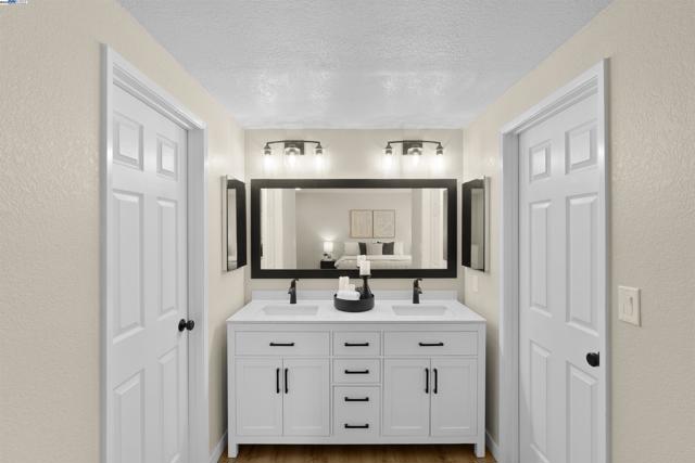 721 Woodmeadow Pl, Oakley CA: https://media.crmls.org/mediaz/5bb0a8b5-d871-4779-8864-660e036a4ab7.jpg