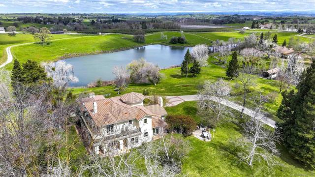 24943 N McIntire Road, Clements CA: https://media.crmls.org/mediaz/5bb26a72-46c3-46b6-a9fc-ee60716ecac5.jpg
