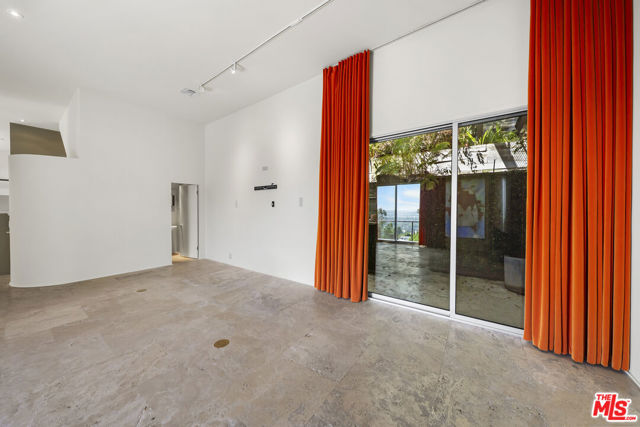 3625 Lowry Road, Los Angeles CA: https://media.crmls.org/mediaz/5bb324e0-eb25-46a2-a575-2e1fa08a454c.jpg