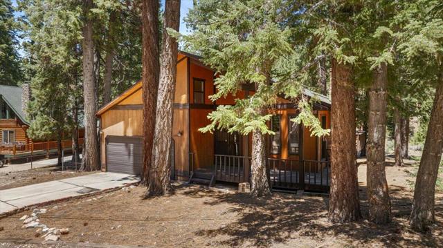 43706 Sand Canyon Road, Big Bear CA: https://media.crmls.org/mediaz/5bb38a66-9361-45a7-a40f-a703e87a9fcf.jpg