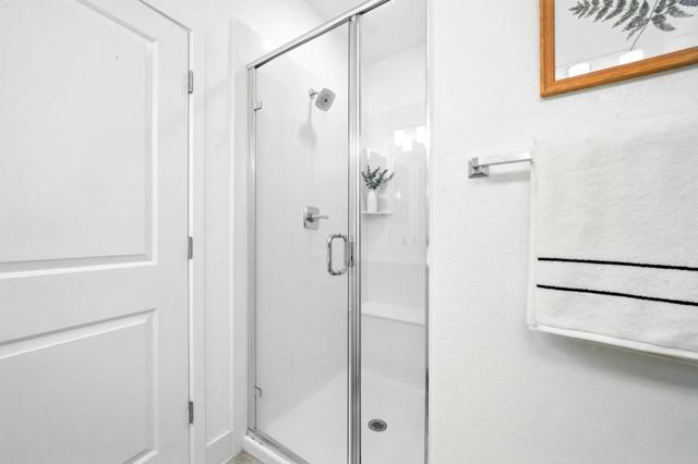 29341 Hub Court, Hayward CA: https://media.crmls.org/mediaz/5bb3f2f4-e080-44ca-96bb-62815686d8a4.jpg