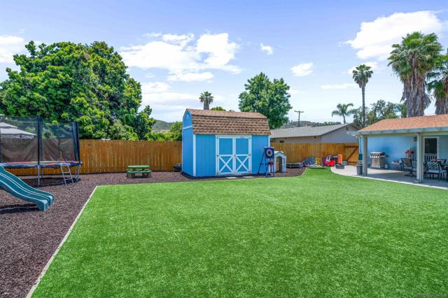 13225 Waltham Ave, Poway CA: https://media.crmls.org/mediaz/5bb4730d-1330-4210-8daa-a305d1ee8d4d.jpg