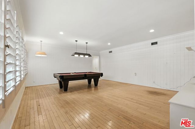 Drew Fenton | 16560 Park Lane Circle Los Angeles CA | MLS: 7286867