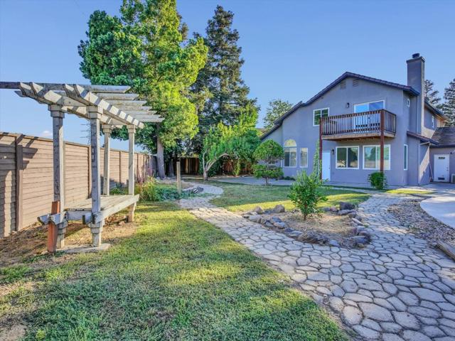 3706 Leilani Lane, Stockton CA: https://media.crmls.org/mediaz/5bb633e1-4d77-4716-9890-0b0ea7e17ec8.jpg