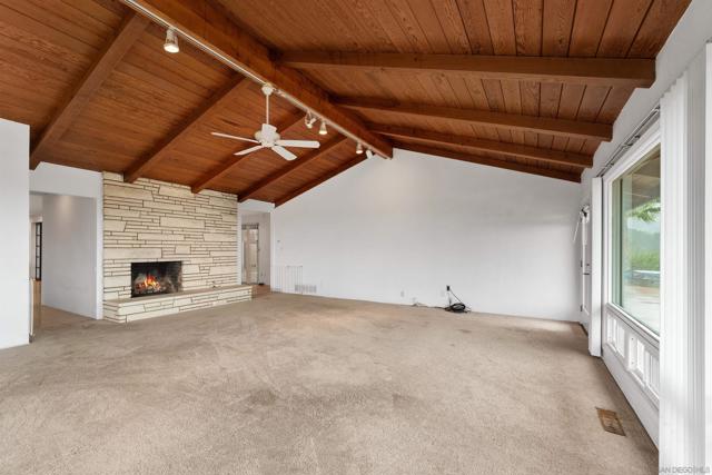 2435 Paseo Dorado, La Jolla CA: https://media.crmls.org/mediaz/5bb6a544-b237-4ba6-b9a6-18eefbc10033.jpg