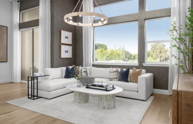 10730 Elm Circle, Saratoga CA: https://media.crmls.org/mediaz/5bb6dd78-f976-4eeb-920d-c0e075eb75da.jpg