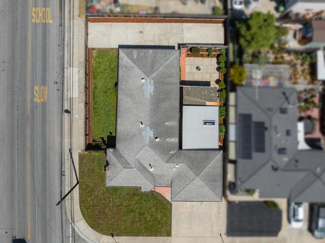 160 Napa Street, Watsonville CA: https://media.crmls.org/mediaz/5bb8be1c-349b-4fed-95e7-676a6154da25.jpg