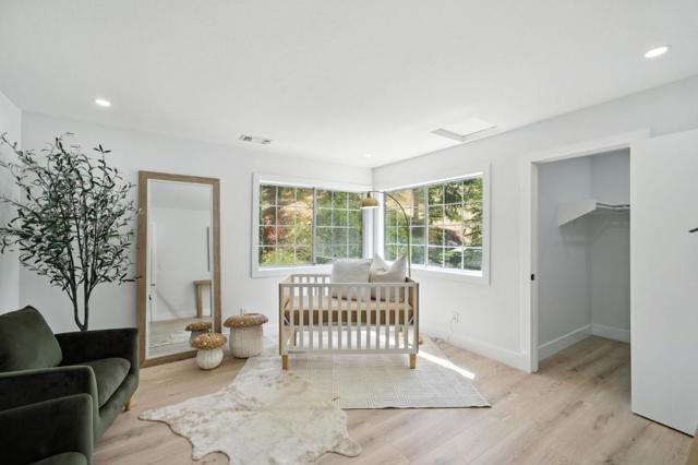 6650 Johnston Road, Pleasanton CA: https://media.crmls.org/mediaz/5bb99d83-5bee-4c4f-96eb-321f4259cee6.jpg