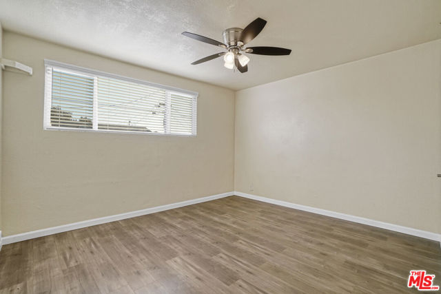 2046 W 112th Street, Los Angeles CA: https://media.crmls.org/mediaz/5bba5029-55b3-4bae-a658-c9d47a24ef93.jpg