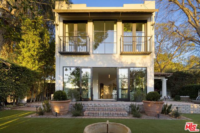 13439 Java Drive, Los Angeles CA: https://media.crmls.org/mediaz/5bbacb72-2d0e-4317-948d-bca52f911a72.jpg