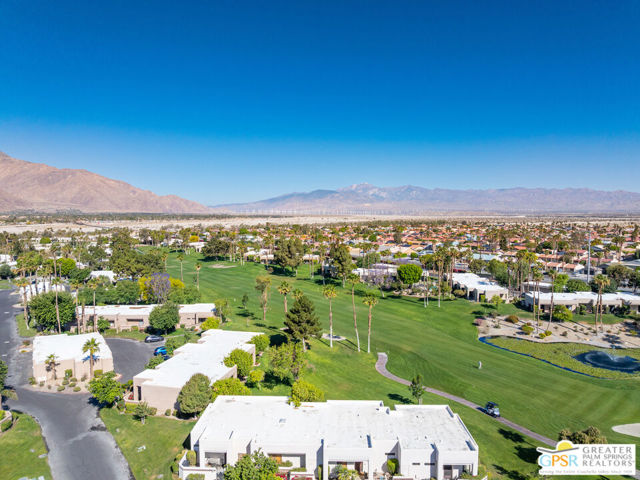 67488 Toltec Court, Cathedral City CA: https://media.crmls.org/mediaz/5bbb9bad-fe1e-43f5-a00a-39222aa5cc22.jpg