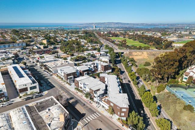 Front Image Thumbnail for CRNDP2511117