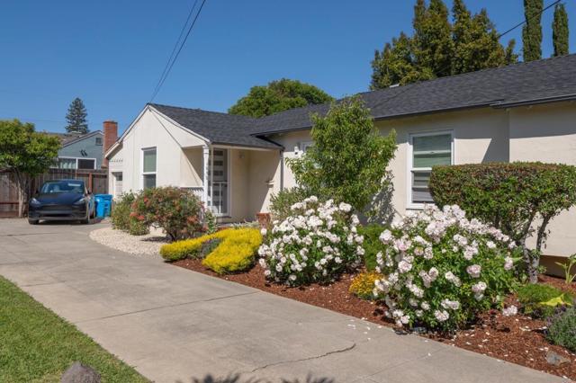 1500 Jasmine Street, San Mateo CA: https://media.crmls.org/mediaz/5bbecc98-7e2c-4865-a257-3c5a92c63f44.jpg