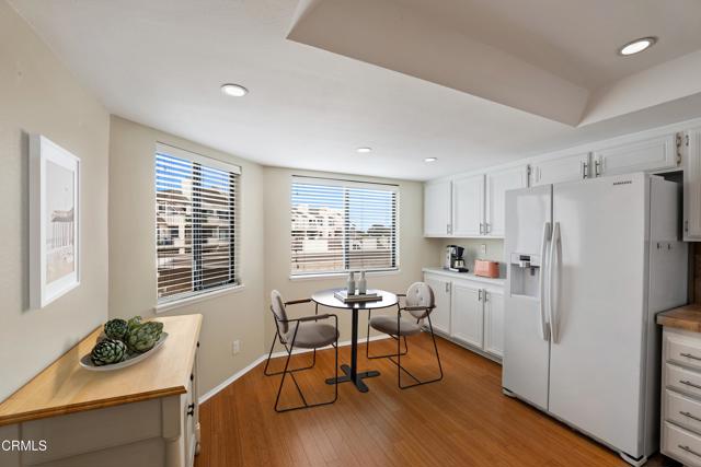 Detail Gallery Image 4 of 53 For 558 Terrace View Pl, Port Hueneme,  CA 93041 - 2 Beds | 2 Baths