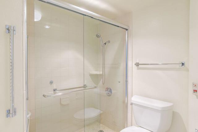 1 Baldwin Avenue, San Mateo CA: https://media.crmls.org/mediaz/5bbfd7f5-f230-4b22-8844-d20f2e599ca0.jpg