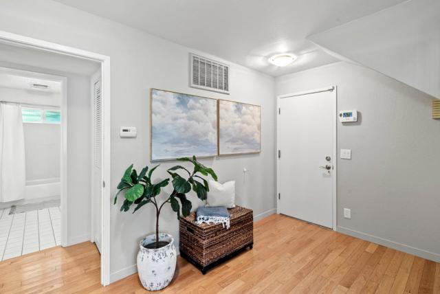 1975 Seascape Boulevard, Aptos CA: https://media.crmls.org/mediaz/5bbfdced-8541-44a8-9d3e-acd260722c57.jpg