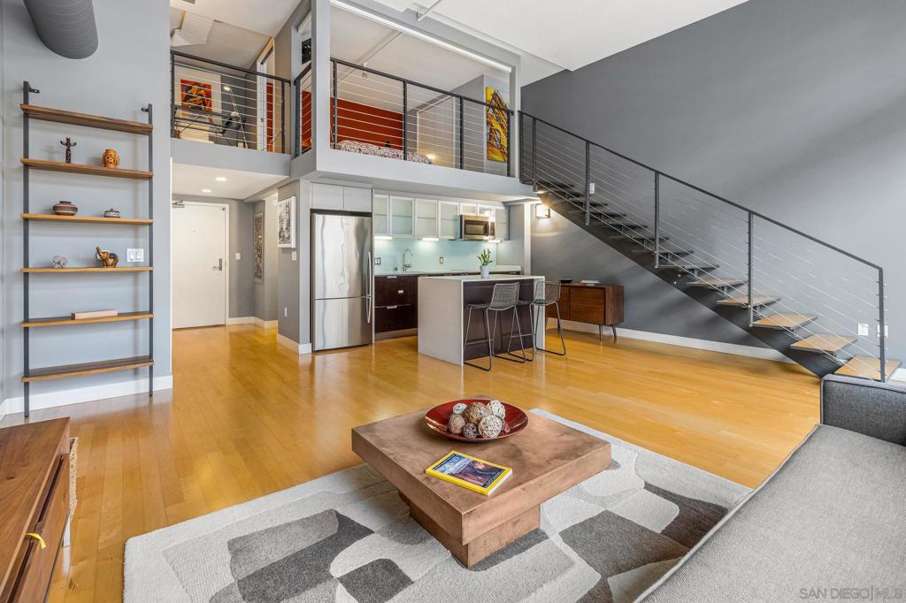 MLS #250032825SD img 2