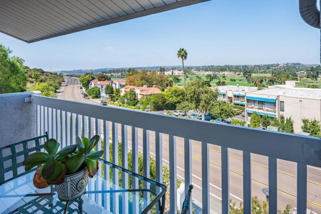 Image 8 of 32 For 2403 La Costa Avenue C