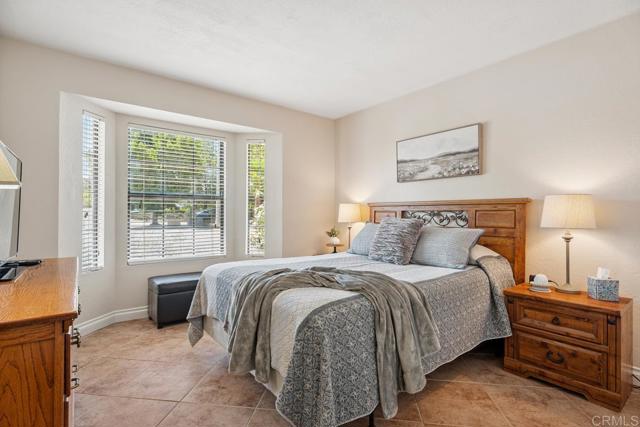 24039 Del Amo Road, Ramona CA: https://media.crmls.org/mediaz/5bc3072f-b53c-4b43-ad56-9bbdc5513999.jpg