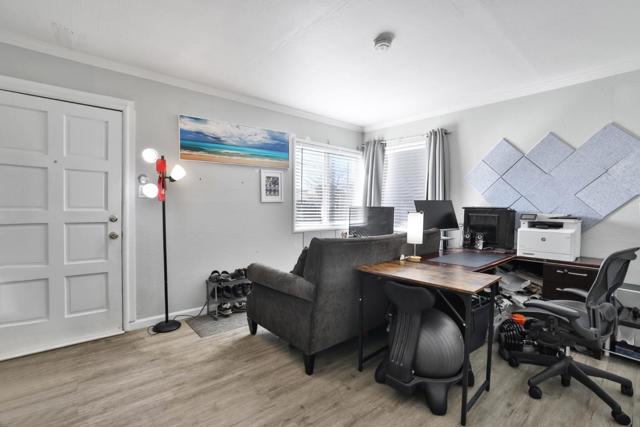 1431 Dwight Way, Berkeley CA: https://media.crmls.org/mediaz/5bc42b4d-70c5-401f-8cc1-b63f79960b06.jpg