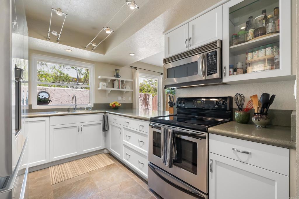 2636 Illion Street - photo 15