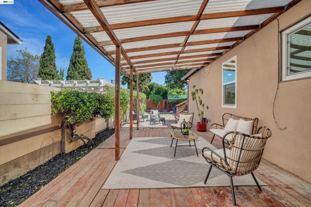 Image 29 of 36 For 16188 Yale Ave