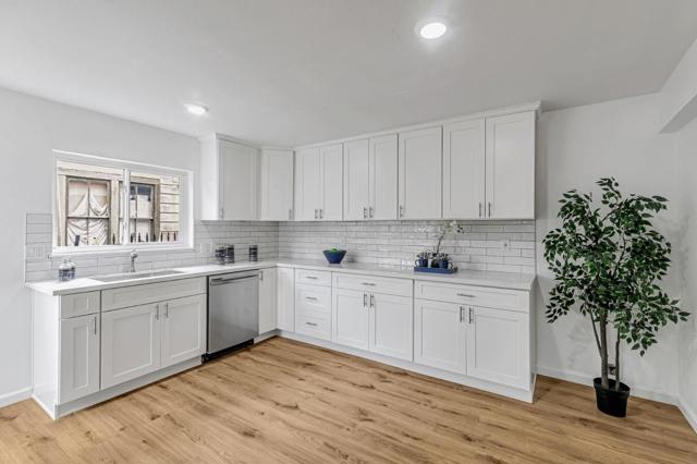 334 N 15th Street, San Jose CA: https://media.crmls.org/mediaz/5bc5b5f0-fdb2-44ad-98fa-b6f51a9538c2.jpg