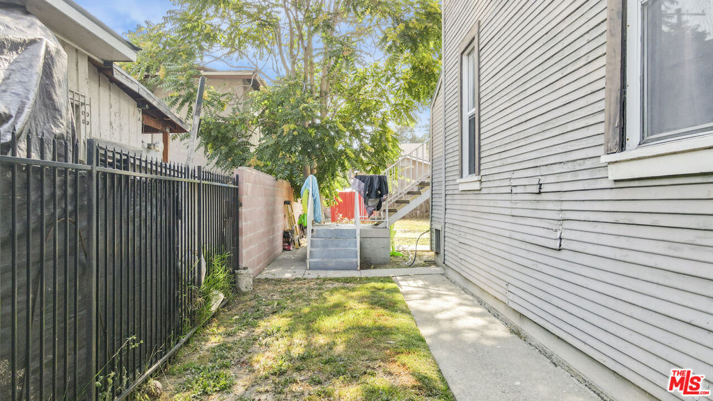 MLS #25595935 image #11