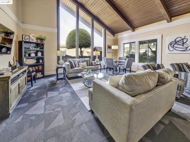 29064 MENDEZ RD, Hayward CA: https://media.crmls.org/mediaz/5bc6b2c3-8cd1-401d-bcf4-b9de4b29afca.jpg