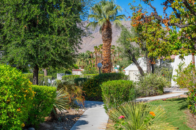 1832 N Mira Loma Way, Palm Springs, CA 92262