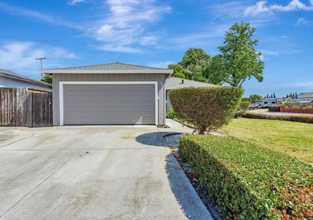 3384 Fowler Avenue, Santa Clara CA: https://media.crmls.org/mediaz/5bc6e26c-2b5d-422a-94ac-b96f1b415a6e.jpg