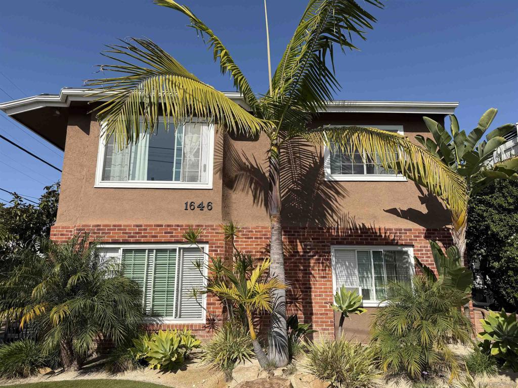 1646 Brookes Ave.