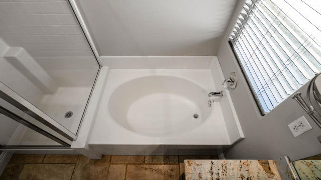 Image 63 of 154 For 79925 Corte Calero