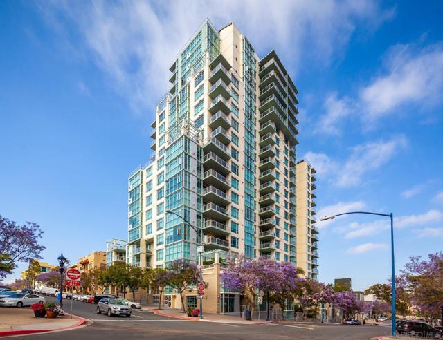 850 Beech St, San Diego CA: https://media.crmls.org/mediaz/5bca299f-8377-4eb1-abd4-c1bde5656acf.jpg