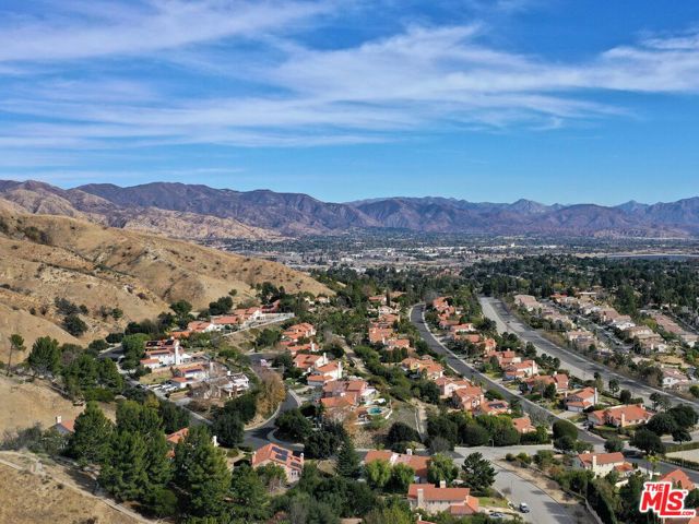 0 Sesnon, Granada Hills CA: https://media.crmls.org/mediaz/5bca6f9b-60b7-4a3e-a6fd-a131e2b866dd.jpg