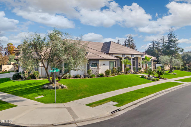 Detail Gallery Image 3 of 48 For 11509 Haydock Ct, Bakersfield,  CA 93311 - 4 Beds | 3/1 Baths