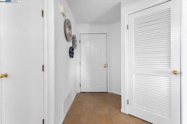 21103 Gary Dr, Hayward CA: https://media.crmls.org/mediaz/5bcbf6cf-0aa8-418b-9b14-cee9f818380c.jpg