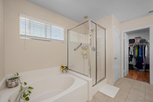 4111 Massachusetts Ave, La Mesa CA: https://media.crmls.org/mediaz/5bcc5a9d-6a81-4771-b3b3-acbfb5186e90.jpg