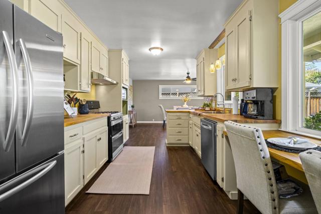 910 Monica Lane, Campbell CA: https://media.crmls.org/mediaz/5bcd1131-b55a-4904-8c03-8e74bca00a3b.jpg