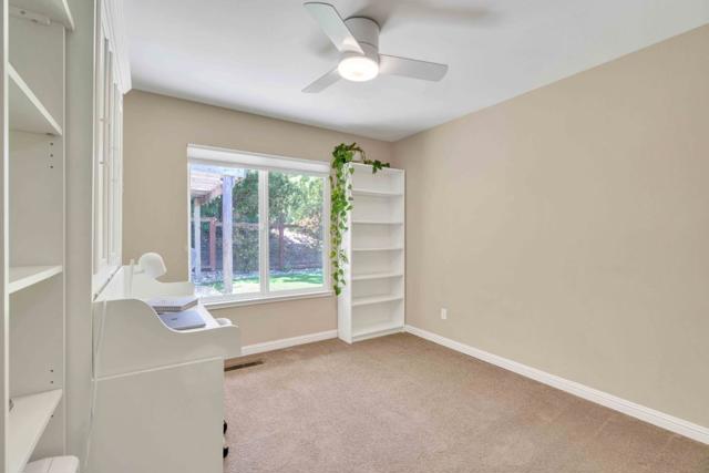 3480 White Oak Court, Morgan Hill CA: https://media.crmls.org/mediaz/5bcd5cd7-8294-4327-8d56-5aac205a9183.jpg