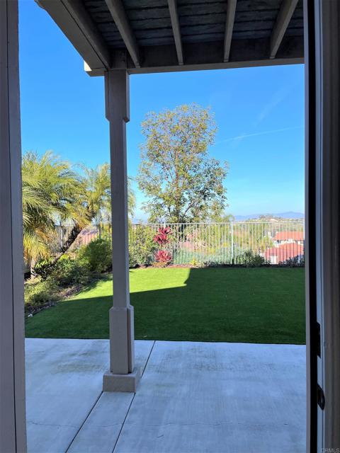 Detail Gallery Image 3 of 20 For 3546 Harwich St, Carlsbad,  CA 92010 - 4 Beds | 2/1 Baths