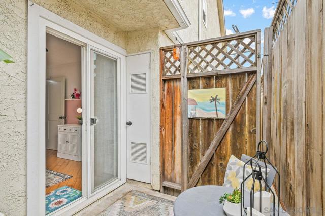 4320 Mentone St, San Diego CA: https://media.crmls.org/mediaz/5bd0e4e0-813b-4d57-84bd-0b4978be4a05.jpg
