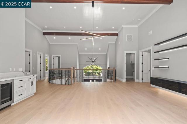74 Middlefield Rd, Atherton CA: https://media.crmls.org/mediaz/5bd17d93-d2f5-4073-a580-733e190a0b05.jpg