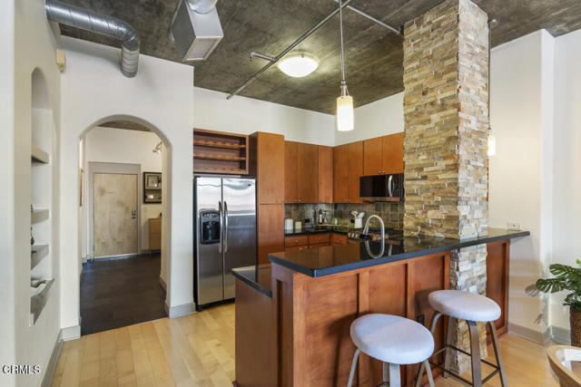 Detail Gallery Image 15 of 49 For 840 E Green St #217,  Pasadena,  CA 91101 - 2 Beds | 2 Baths