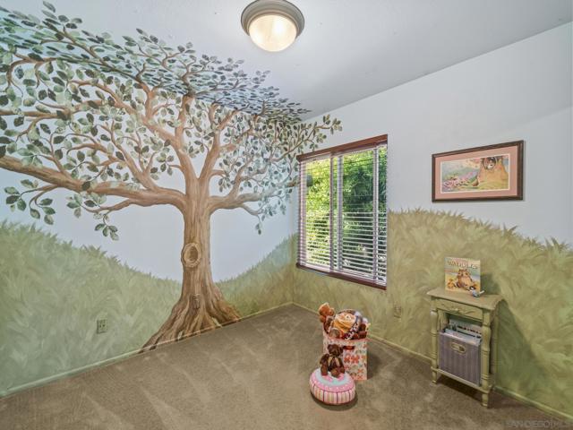 6502 La Paloma St., Carlsbad CA: https://media.crmls.org/mediaz/5bd34f3a-1082-47b5-ac7c-12ce03f29b3e.jpg